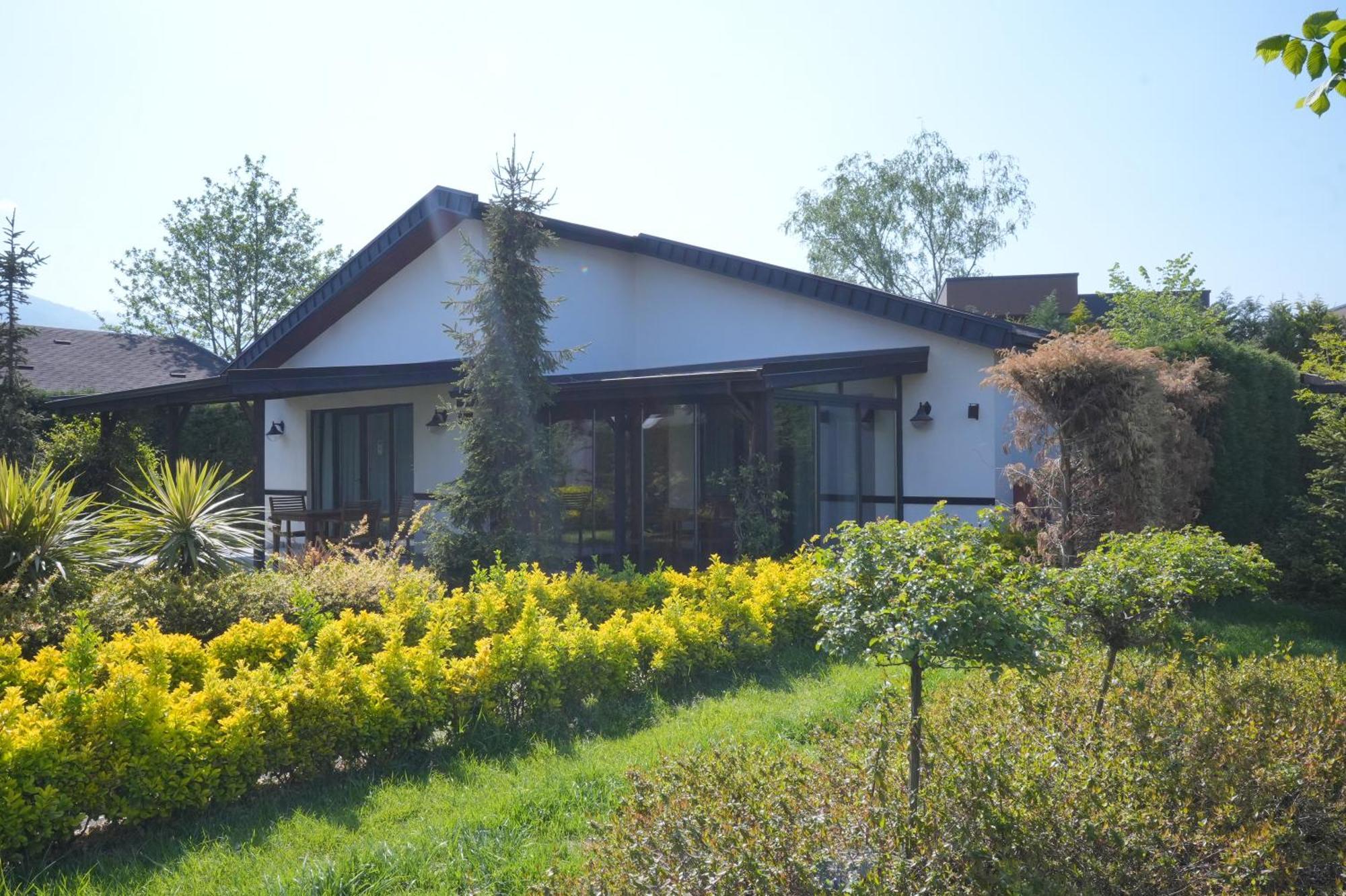 Sapanca Cayir Cimen Otel Buitenkant foto