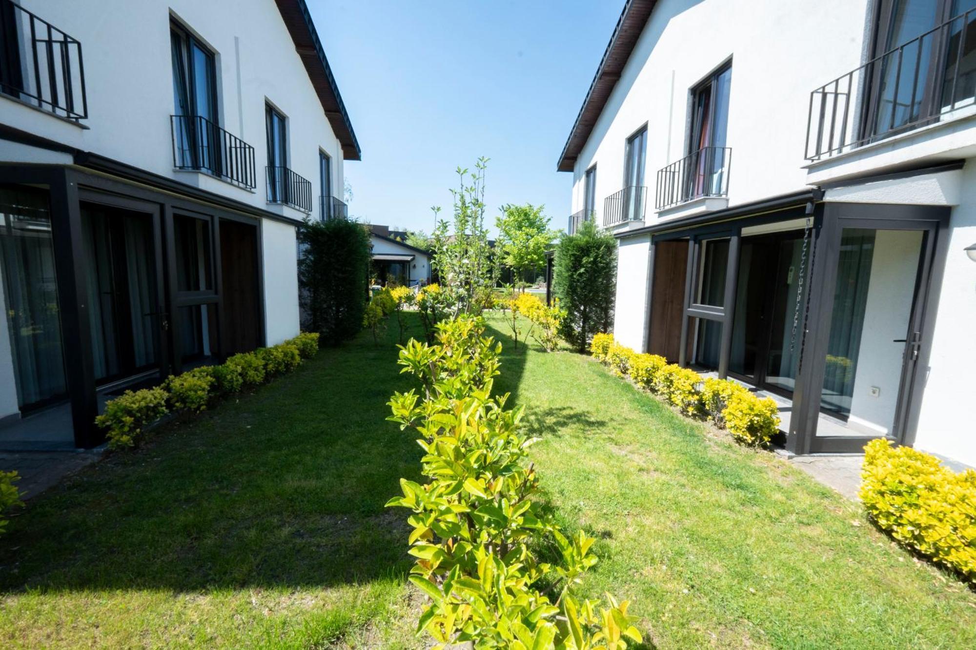 Sapanca Cayir Cimen Otel Buitenkant foto